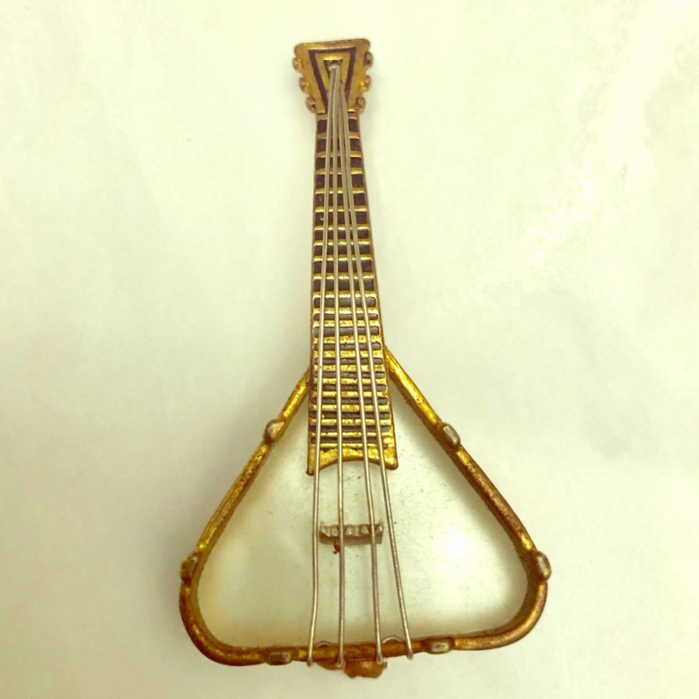 ANTIQUE SPAIN MANDOLIN BROOCH W/ MOTHER OF PEARL